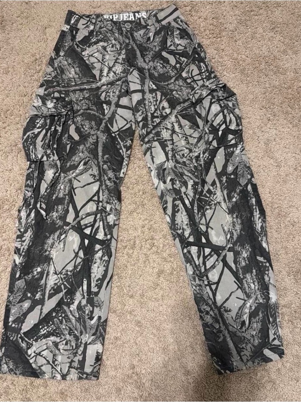 VIP Camo Cargo Pants - Gray/Black